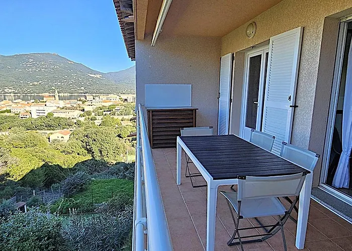 Beau T3 - Vue & Piscine - A Funtana Appartement *